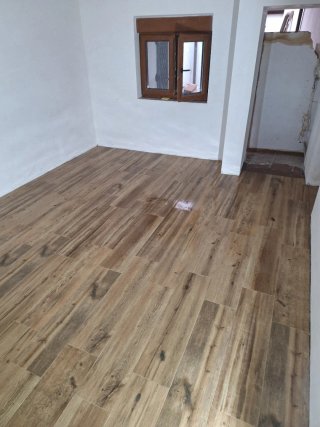 CONSTRUCCIONES Y REFORMAS