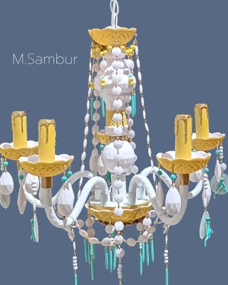 Lampadario vintage anni '70 oro e bianco