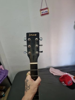 Guitarra Eléctrica Negra