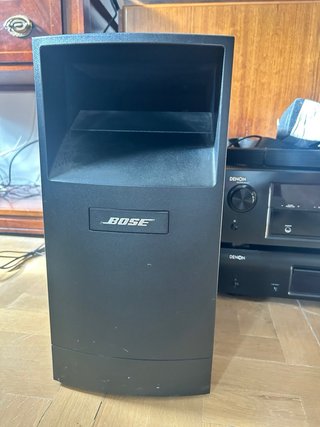 Equipo Denon Negro con altavoces
