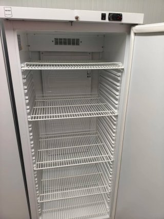 Nevera armario para bandejas de 60x40 3 unidades