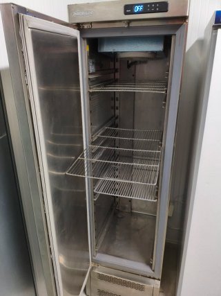 Nevera armario para bandejas de 60x40 3 unidades