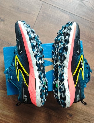 Brooks Cascadia 18 Talla 41
