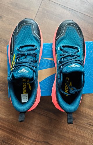 Brooks Cascadia 18 Talla 41