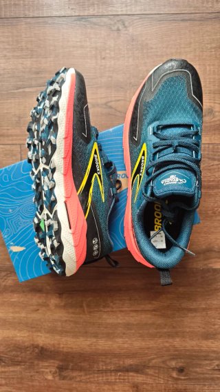 Brooks Cascadia 18 Talla 41