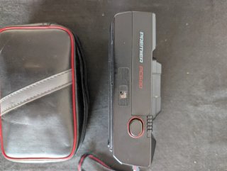 Cámara Premier PC600 con funda