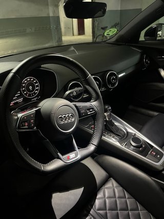 Audi TT 2015
