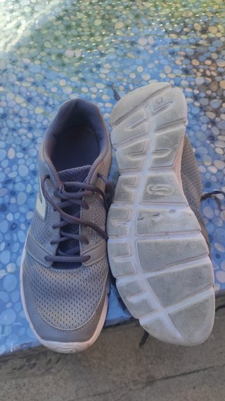 Scarpe da ginnastica grigie