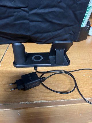 Caricabatterie Wireless 4 in 1 Fast Charge