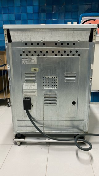 Vitrocerámica y horno Meireles