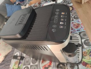 Cafetera DeLonghi Magnifica Evo
