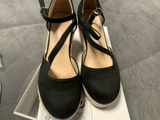 Zapatos cuña negros talla 37