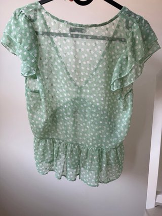Blusa verde lunares Stradivarius Talla S