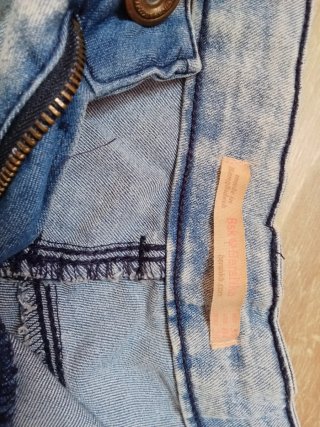 Shorts vaqueros desgastados