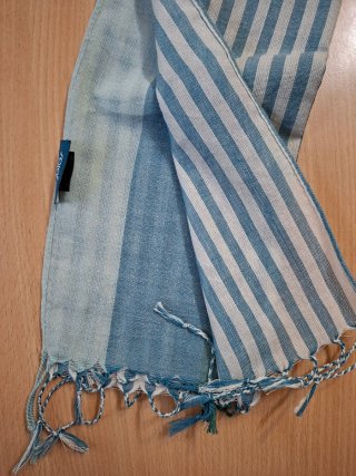 Foulard Byblos righe blu e bianche