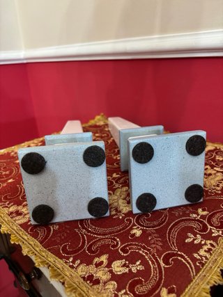 Coppia Obelischi Marmo Bicolore