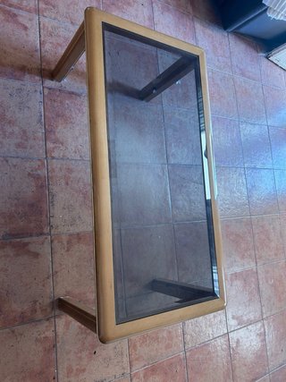 Mesa auxiliar madera y cristal