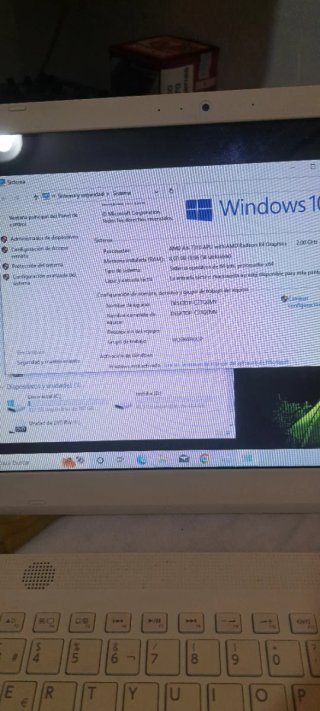 Portátil Toshiba Satellite AMD A6-7310