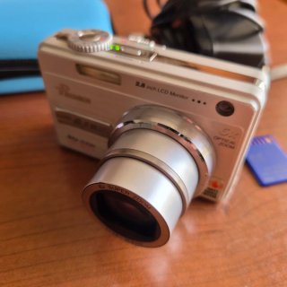 Fotocamera Vintage 8.1Mpx 51x Super Zoom