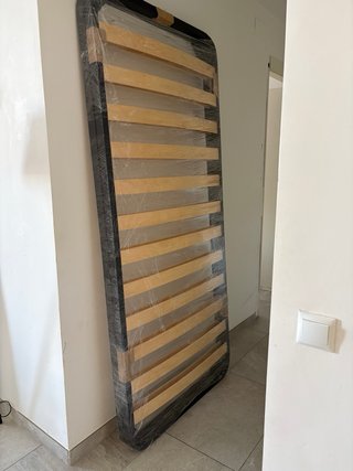 Somier de madera y metal. Sin Patas de 90x200.