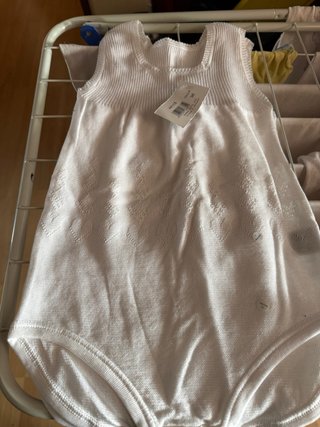 Body bebé tejido blanco Talla S/36