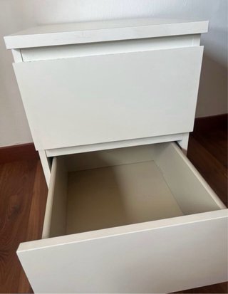 Mesita de noche Malm Ikea Blanca