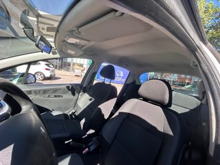 peugot 207 2011 negociable