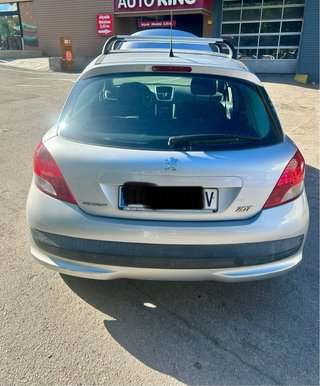 peugot 207 2011 negociable