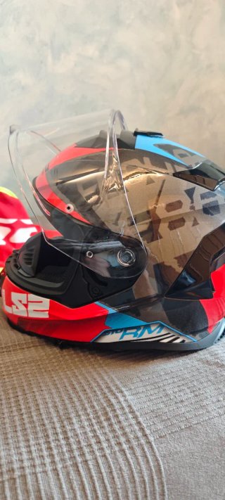 Casco de moto LS2 Storm FF800  talla xs