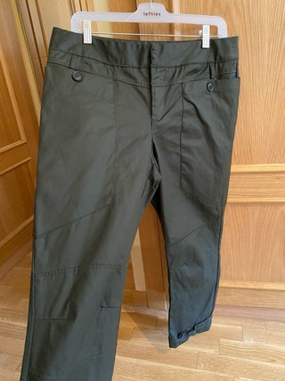 Pantalón Zara tobillero verde Talla L