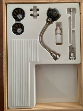 Pistola eléctrica de pintura Sagola 5000 completa.