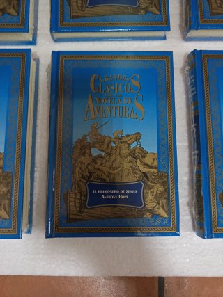 Libro de grandes clásicos de la novela de a
