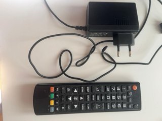 LG 24 TV (No Smart) con Mando