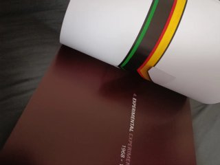 Libro catálogo arte Aurora Valero