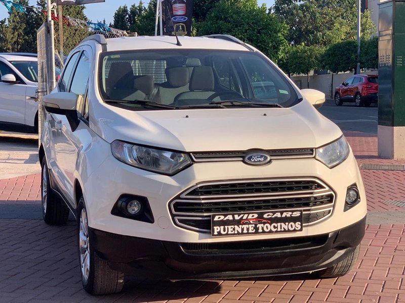 Ford EcoSport 2015 - foto 1