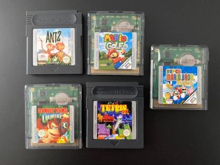 Nintendo Game Boy Color violeta