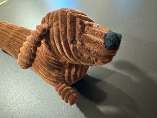 Peluche Perro Salchicha Corduroy Marrón