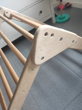 Triángulo Pikler madera