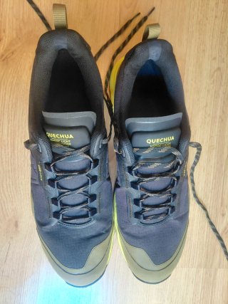 Zapatillas montaña Quechua waterproof MH500 light