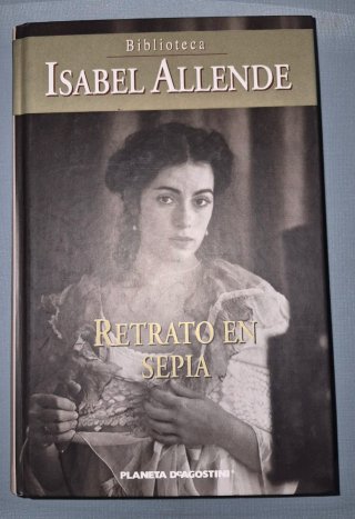 Lote Pérez-Reverte, Isabel Allende y Premio Planet