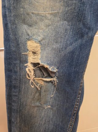 Pantalón vaquero Pull&Bear Slim Fit Talla 42