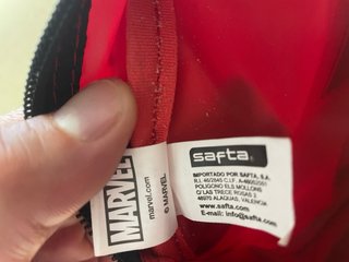 Mochila Capitán América Roja