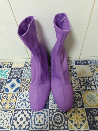 BOTINES MORADOS Stradivarius N 37