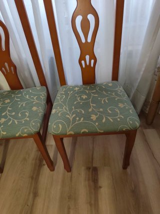 Conjunto de 3 sillas de comedor estilo isabelino