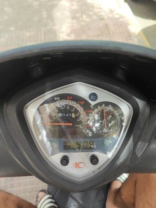 Kymco Agility 125cc Scooter Negra