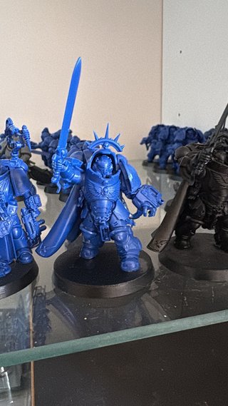 Capitán Gravis Warhammer 40k