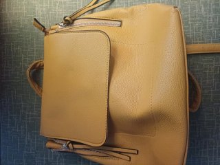 Bolso Mochila Amarillo