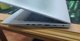 HP 440 G7 i5 10th Gen 16GB RAM 512GB SSD 14pulgada