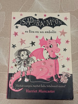 Lote libros Harriet Muncaster: Isadora Moon y más