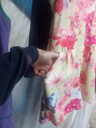 Mono corto floral chica talla S